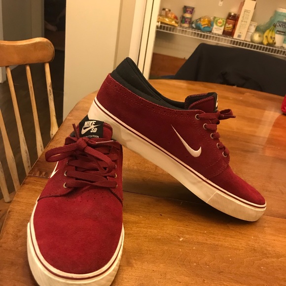 Nike SB Team Edition - Picture 1 of 3